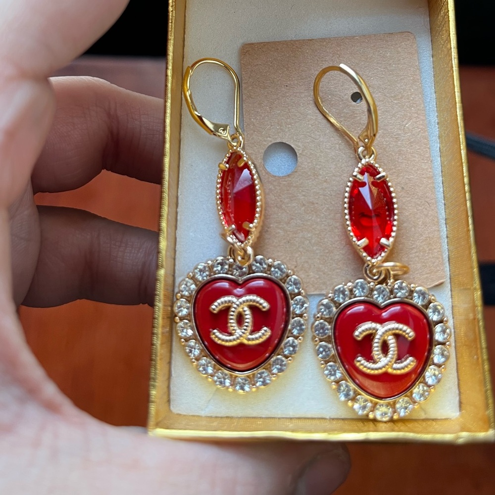 Chic Red and Gold Heart Earrings